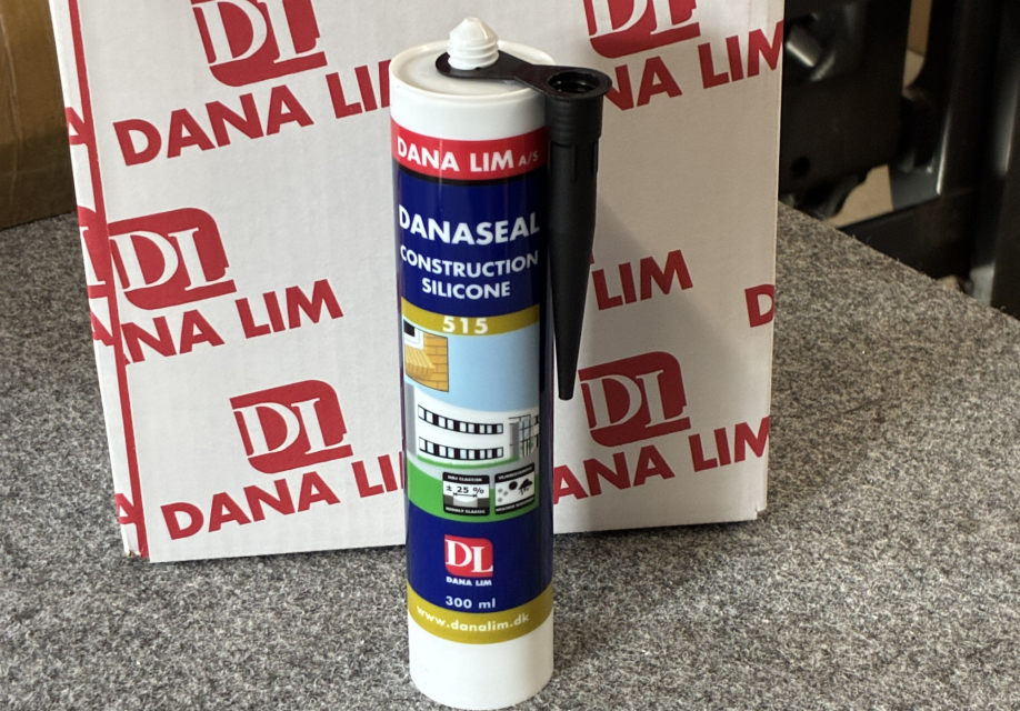 SILIKONE DANALIM 515 SORT